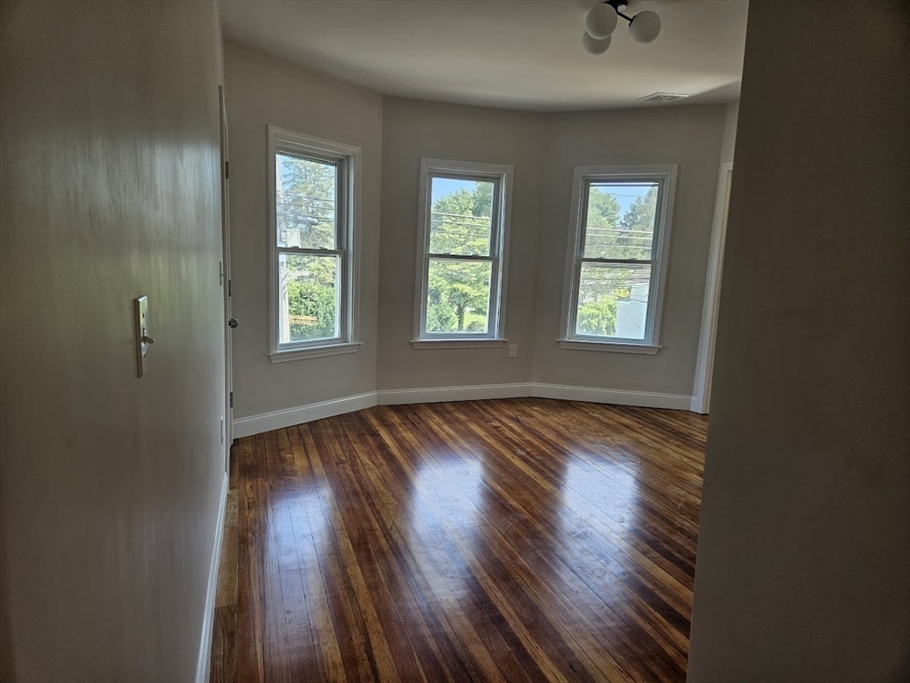 293 School Street 2L
