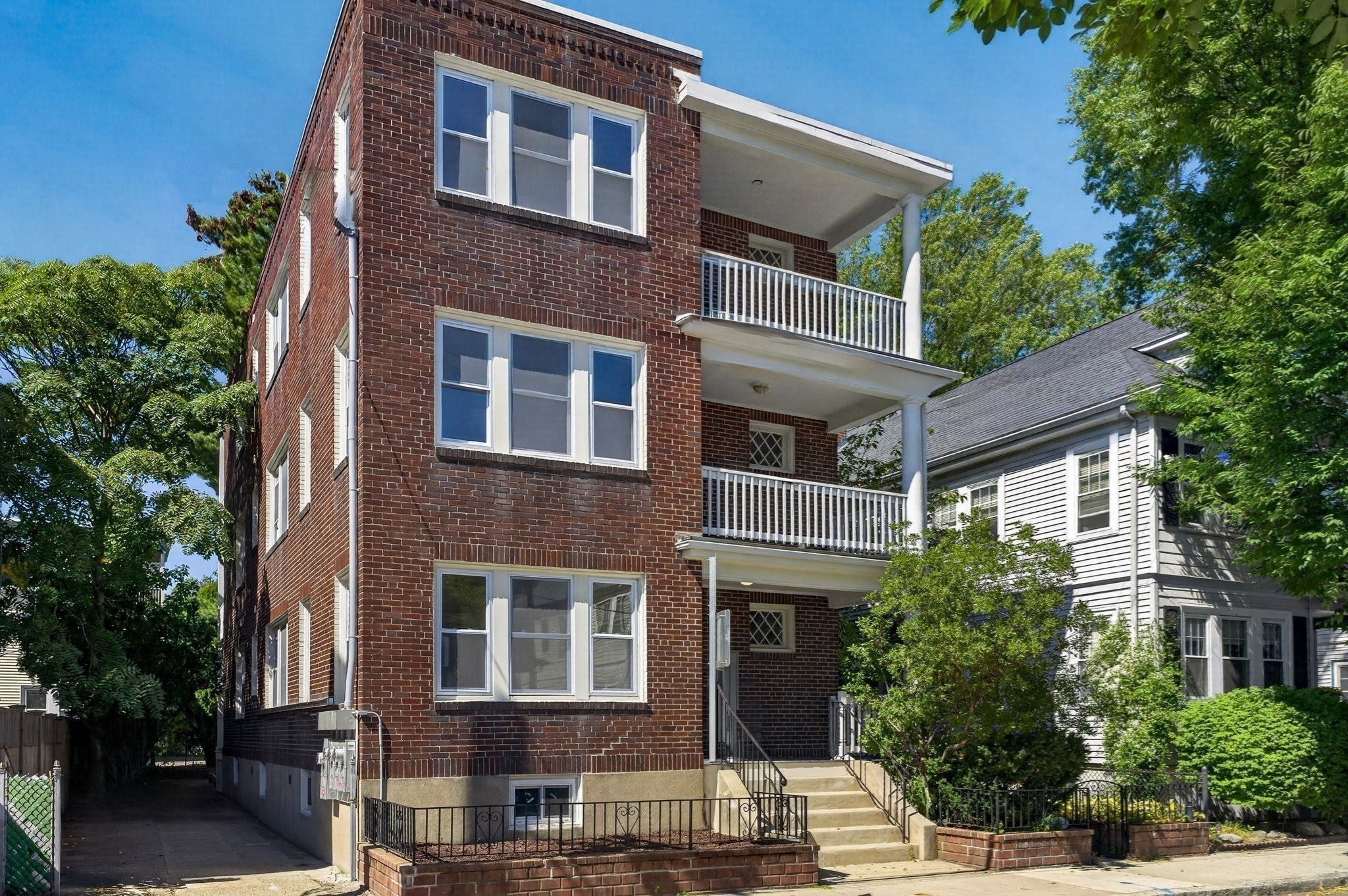 7 Richard Ave #3, Cambridge, MA Photo #13