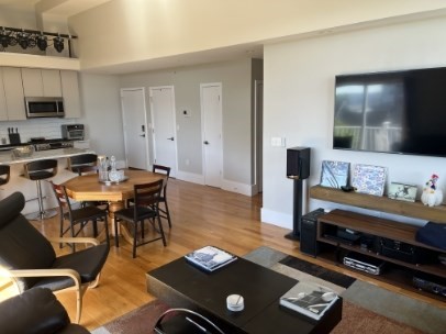 204 Spencer Ave 10
