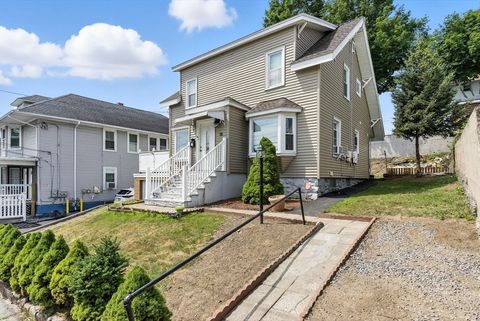 18 Ames St Lawrence MA 01841