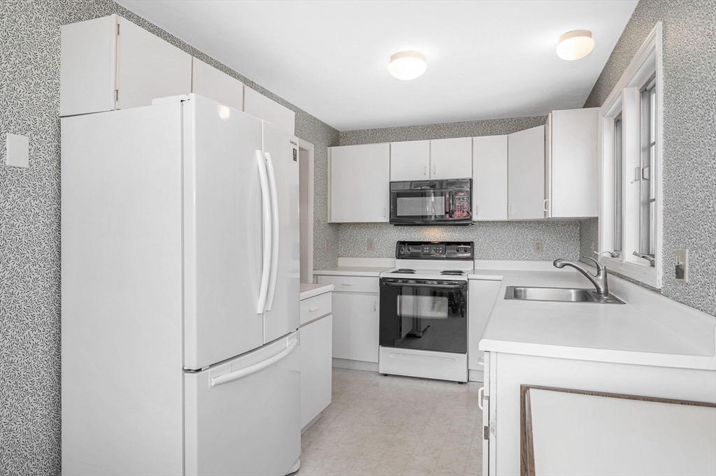 12 Birchwood Lane 12