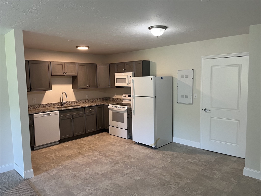 68 B Spring Street B5