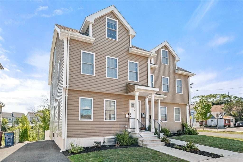 3 Burnham St 2