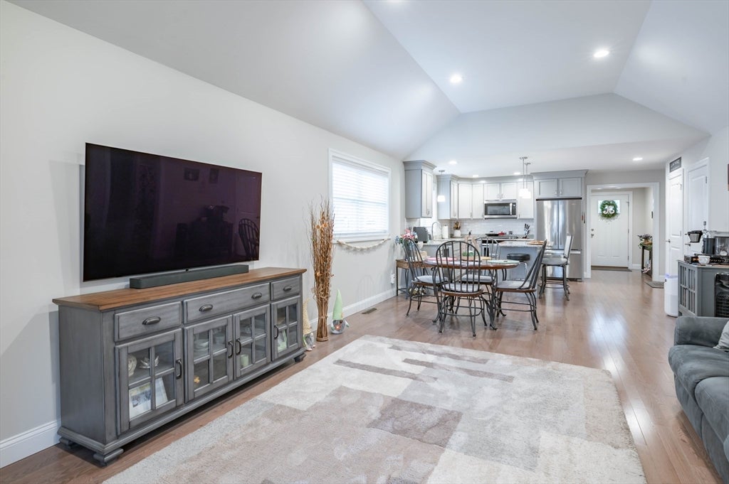 14 Pasture #32, Nashua, NH, 14 Pasture #32, Nashua, NH Photo #28
