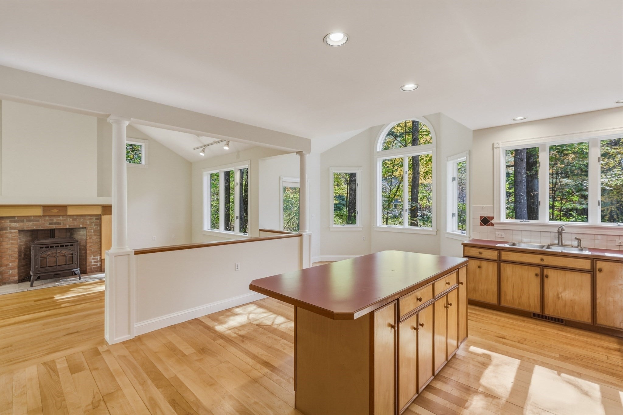 521 Old Farm Rd, Amherst, MA Photo #8