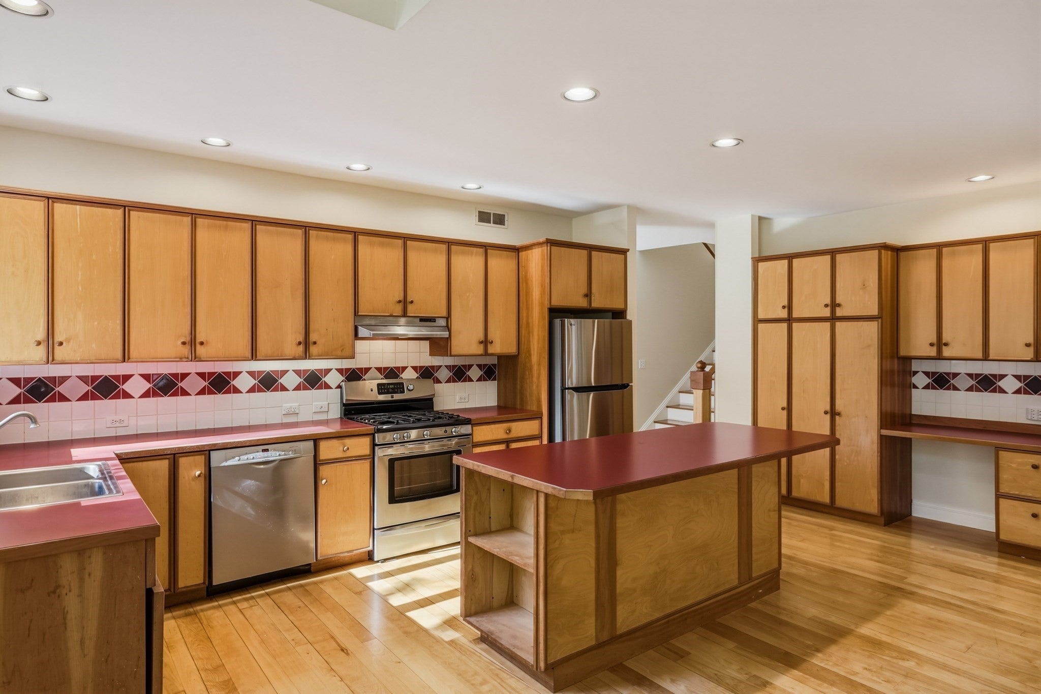 521 Old Farm Rd, Amherst, MA Photo #10