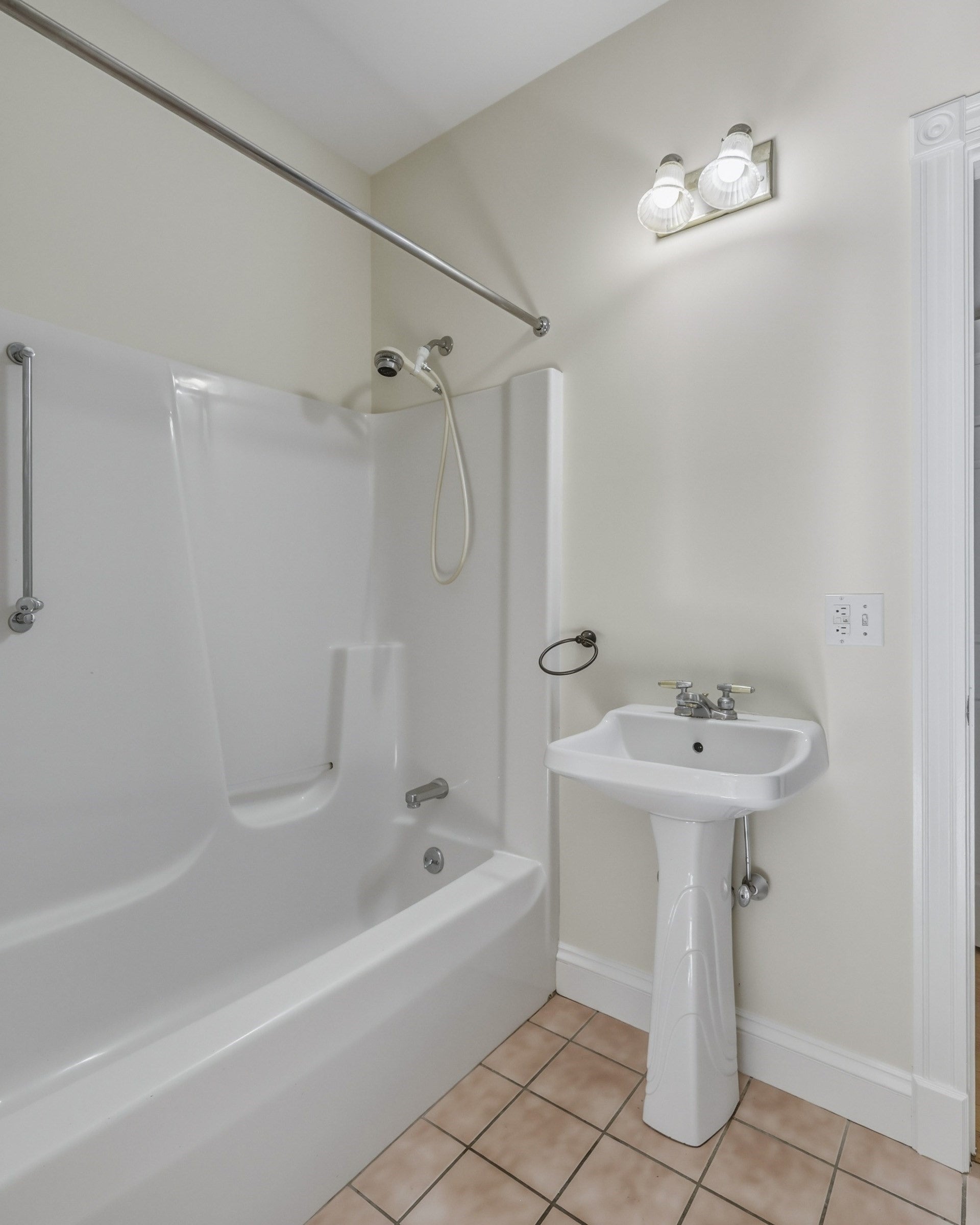 521 Old Farm Rd, Amherst, MA Photo #21
