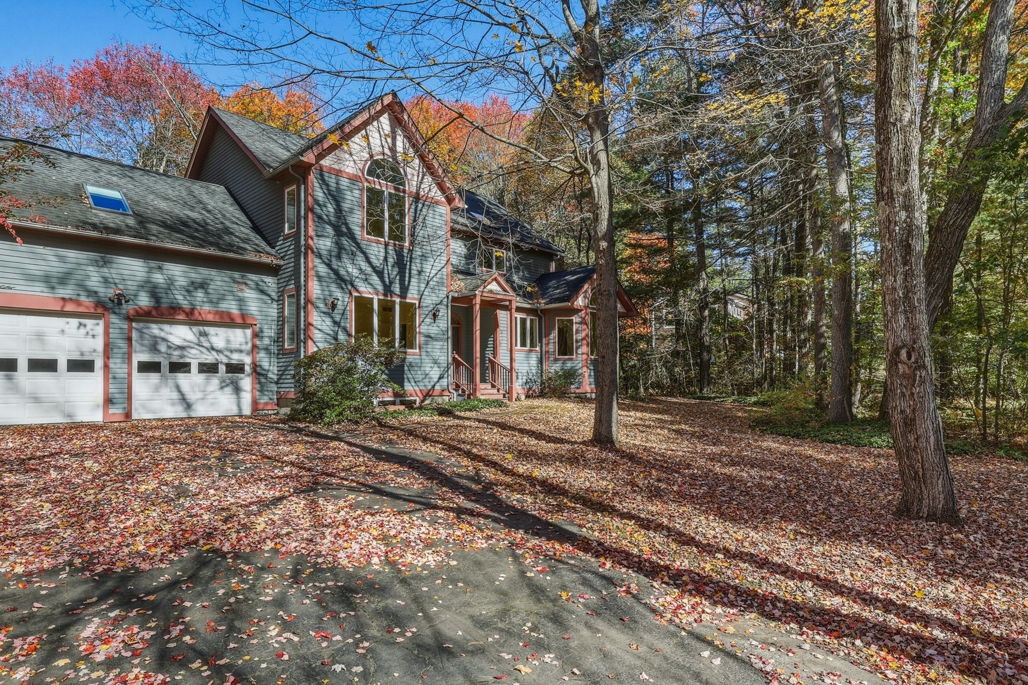 521 Old Farm Rd