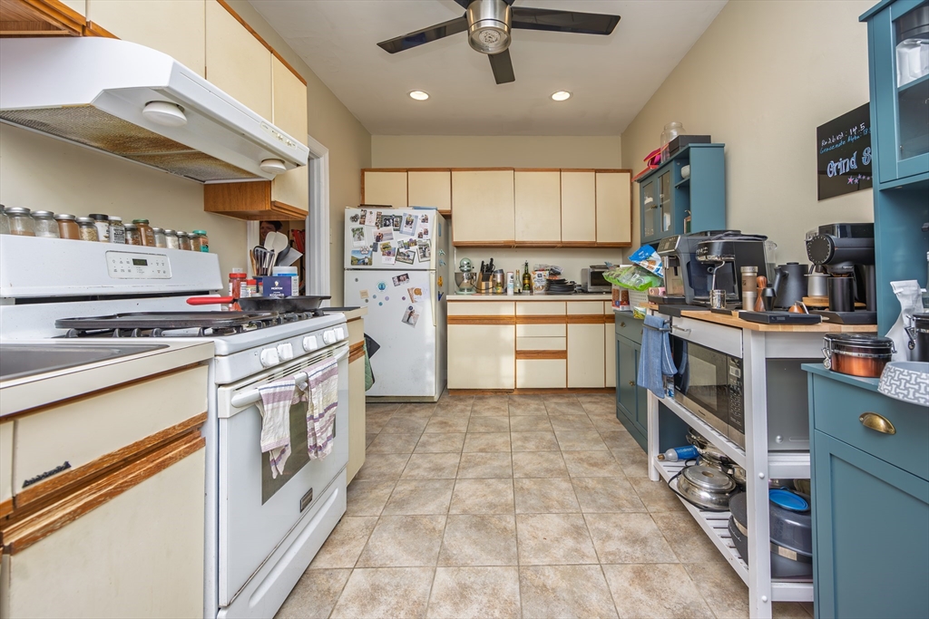 102 Sewall Ave 5