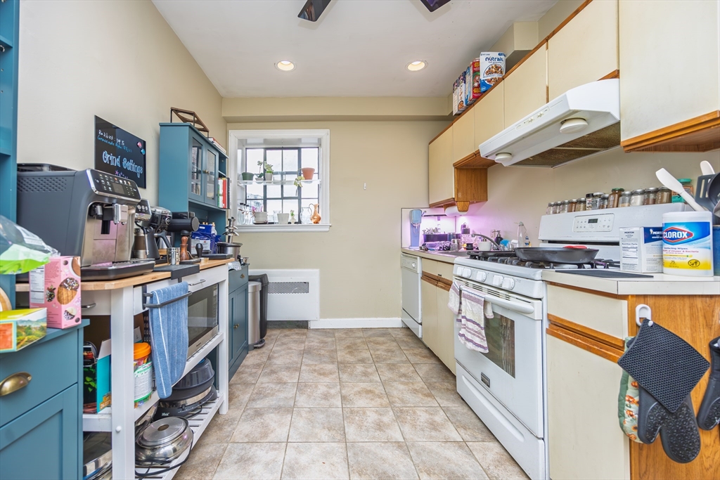 102 Sewall Ave 5