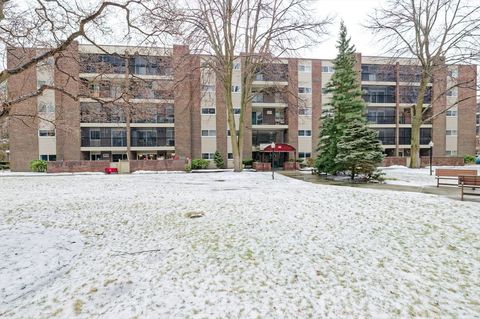 Photo of 66 Main St #16A, Stoneham, MA 02180 (MLS # 73466608)