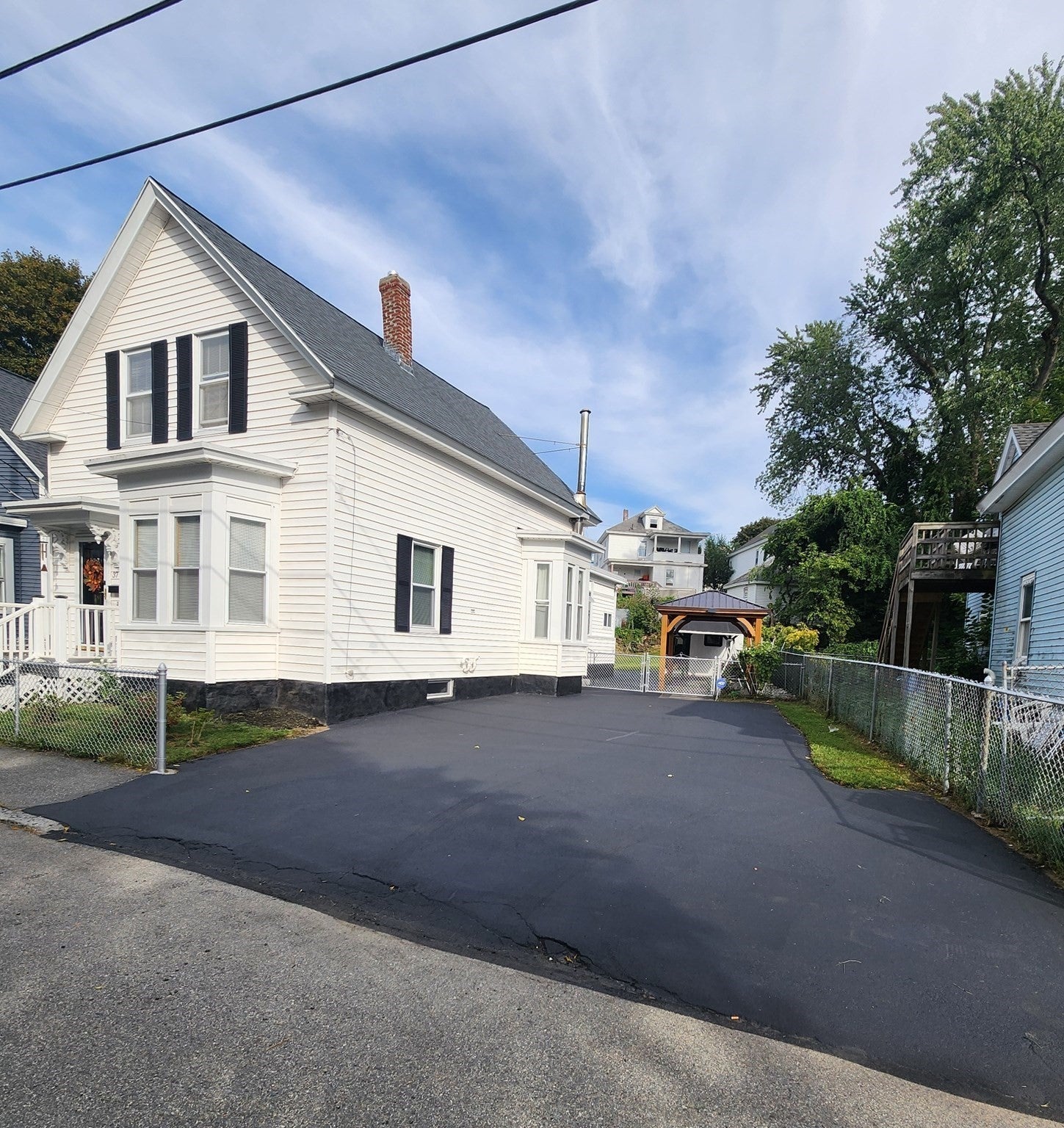 37 Barclay Street, Lowell, MA Photo #2
