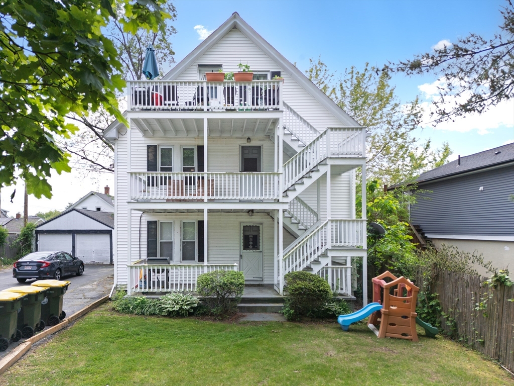 11 Pothier St