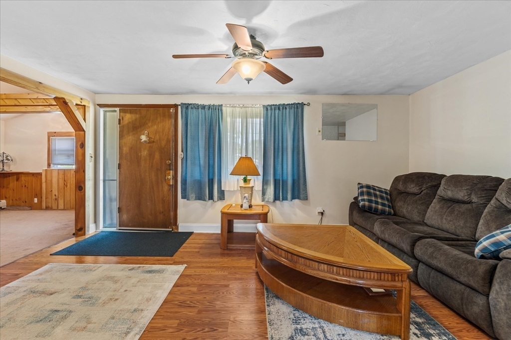 31 Stephen Dr, Brockton, MA Photo #6