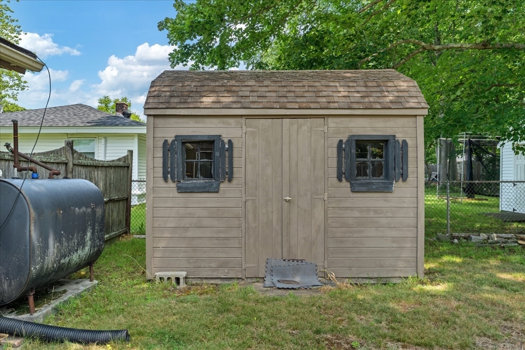 31 Stephen Dr, Brockton, MA Photo #29