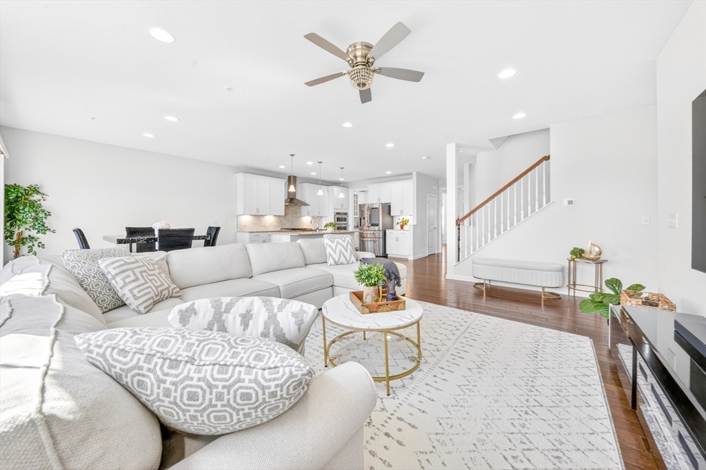 61 Aspen Way 61