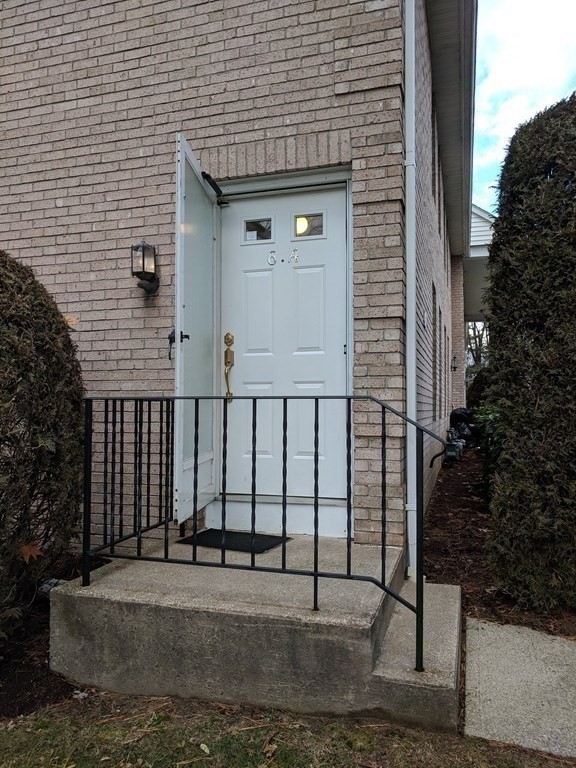 6 Mansion Woods Dr A