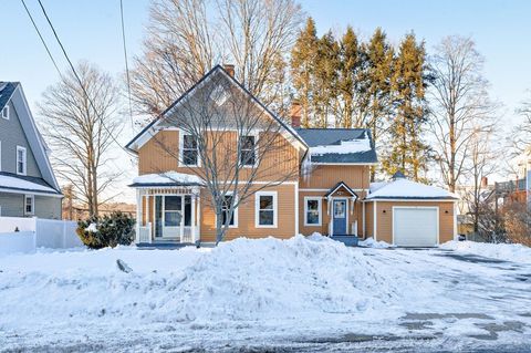 16 Maple St Wilbraham MA 01095