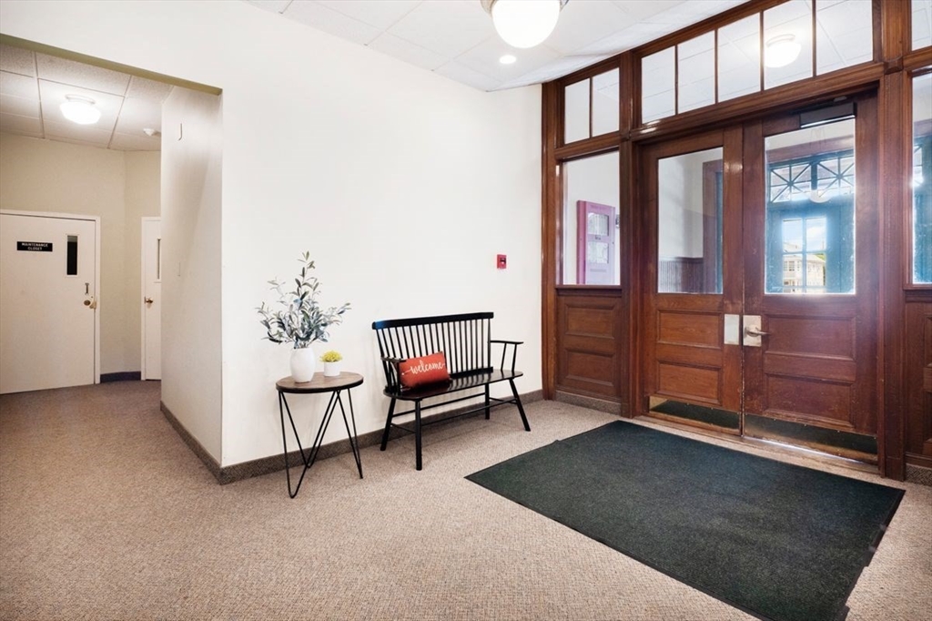 54 Forest St 219