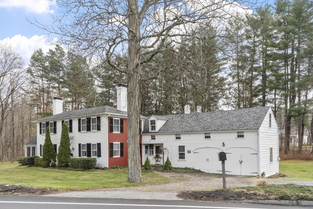 Photo: 8 South St, Townsend, MA Photo: 8 South St, Townsend, MA