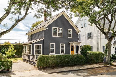 22 Knapp St Somerville MA 02143