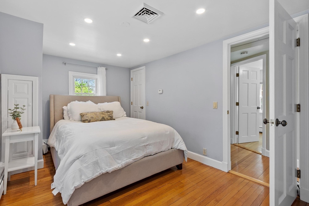 25 Naples Road, Melrose, MA, 25 Naples Road, Melrose, MA Photo #16
