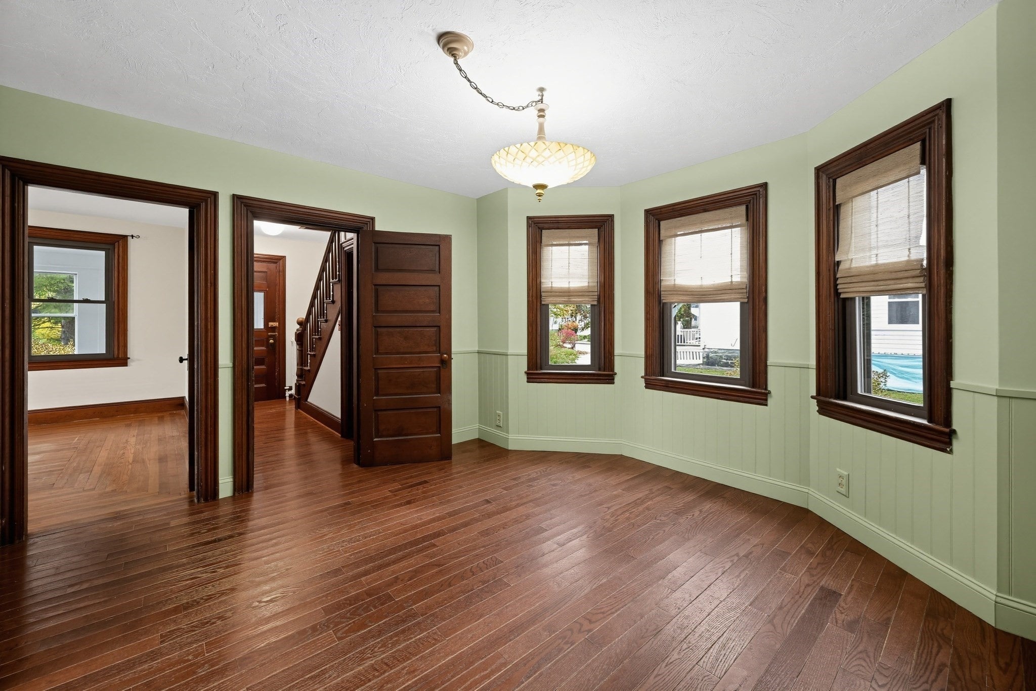 54 Silver St