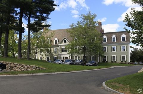 10 Cedar Street 27 Woburn MA 01801