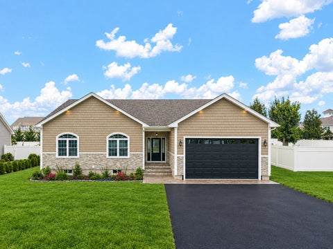 Photo of 111 Farland Cir, New Bedford, MA 02745 (MLS # 73583072)