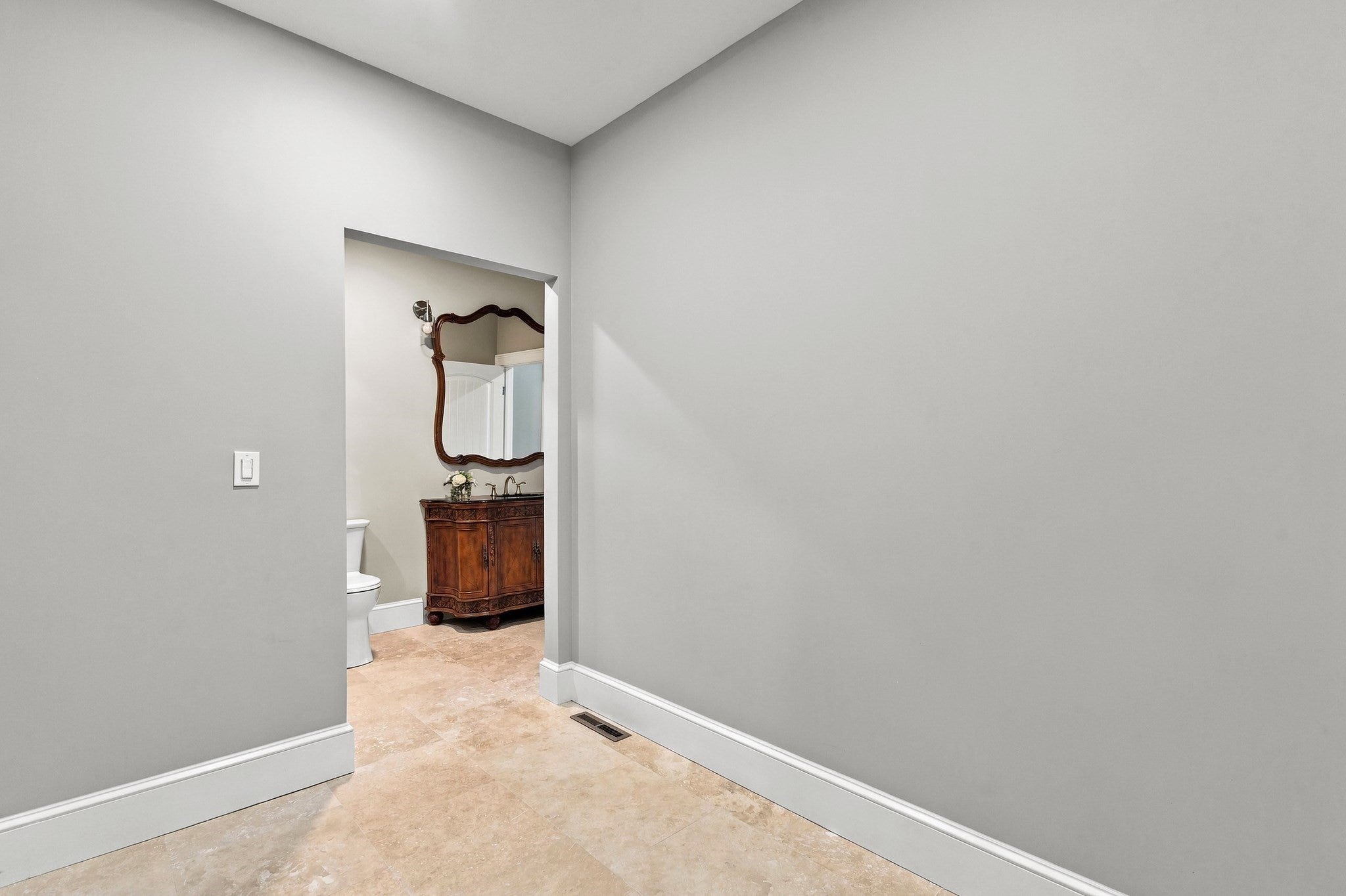 111 Farland Cir, New Bedford, MA, 111 Farland Cir, New Bedford, MA Photo #22