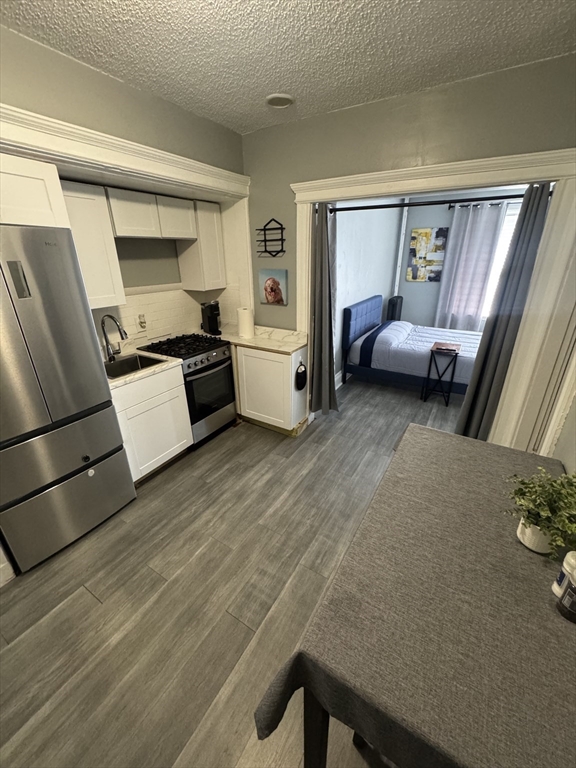 285 Lynn Shore Dr 203