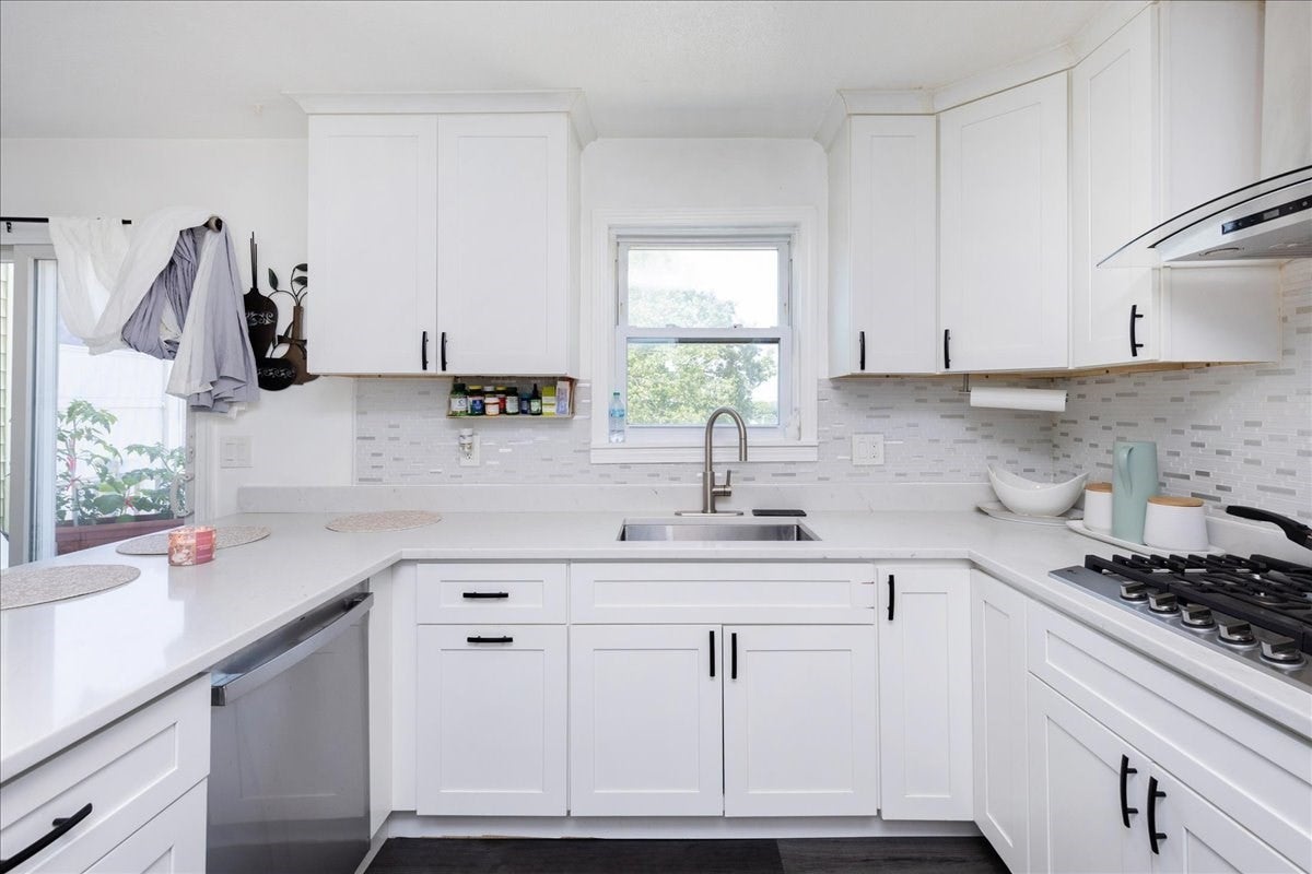 47 Kent St #A, Lawrence, MA, 47 Kent St #A, Lawrence, MA Photo #9