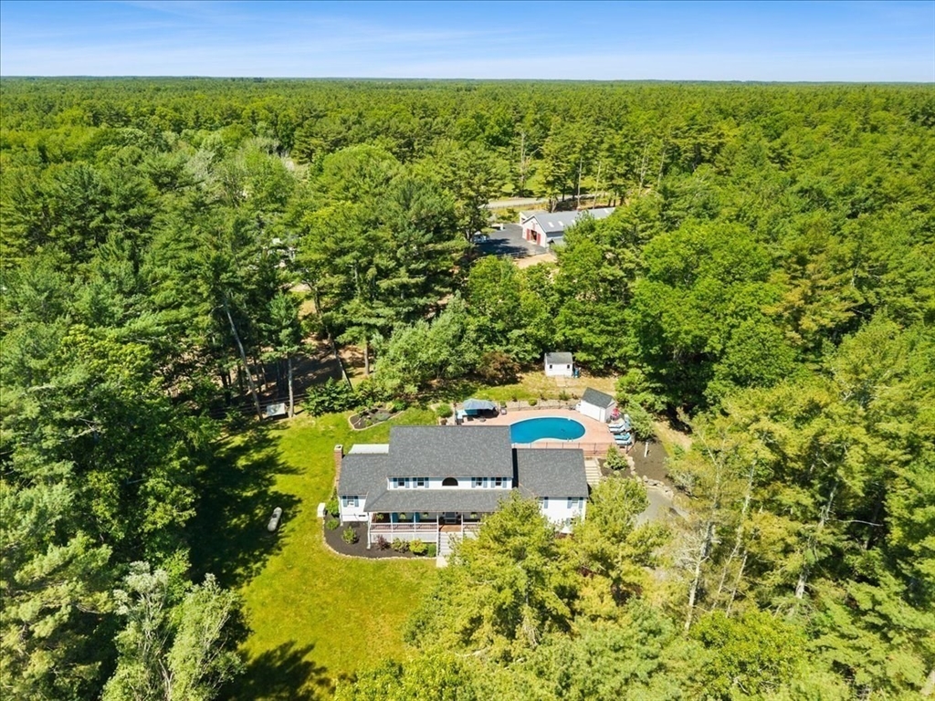 136 Paradise Ln