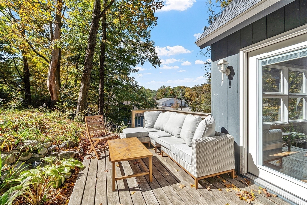 4 Redstone Hill Rd