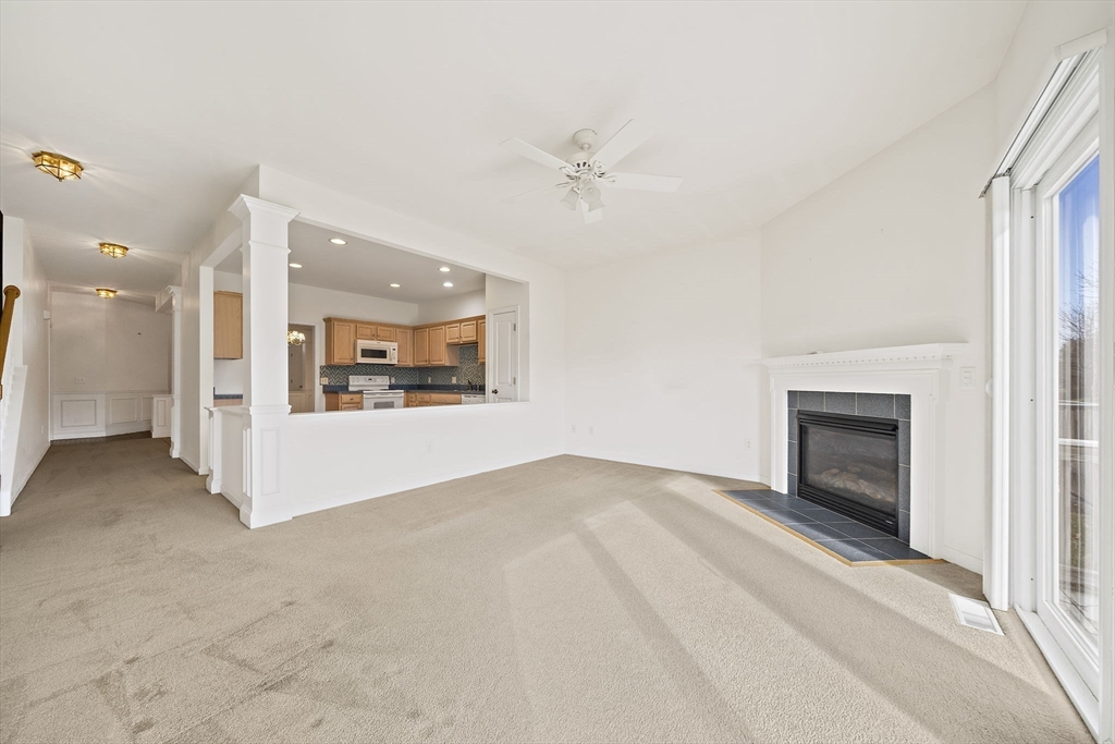 10 Spyglass Landing Dr 10