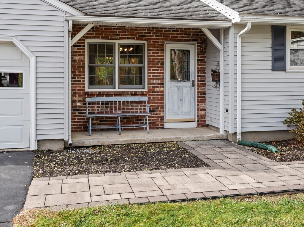 16 Elm Ct