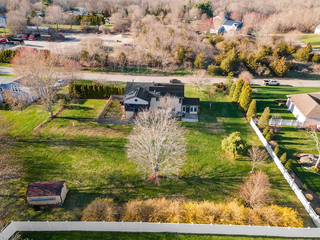 5 Daniel Ln