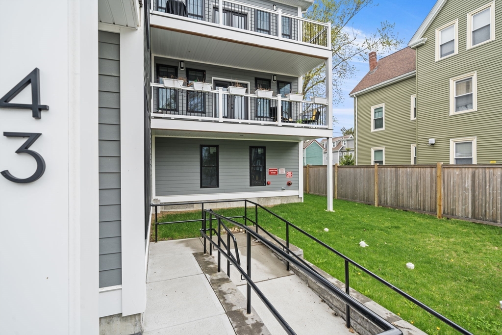 43 Withington St 3
