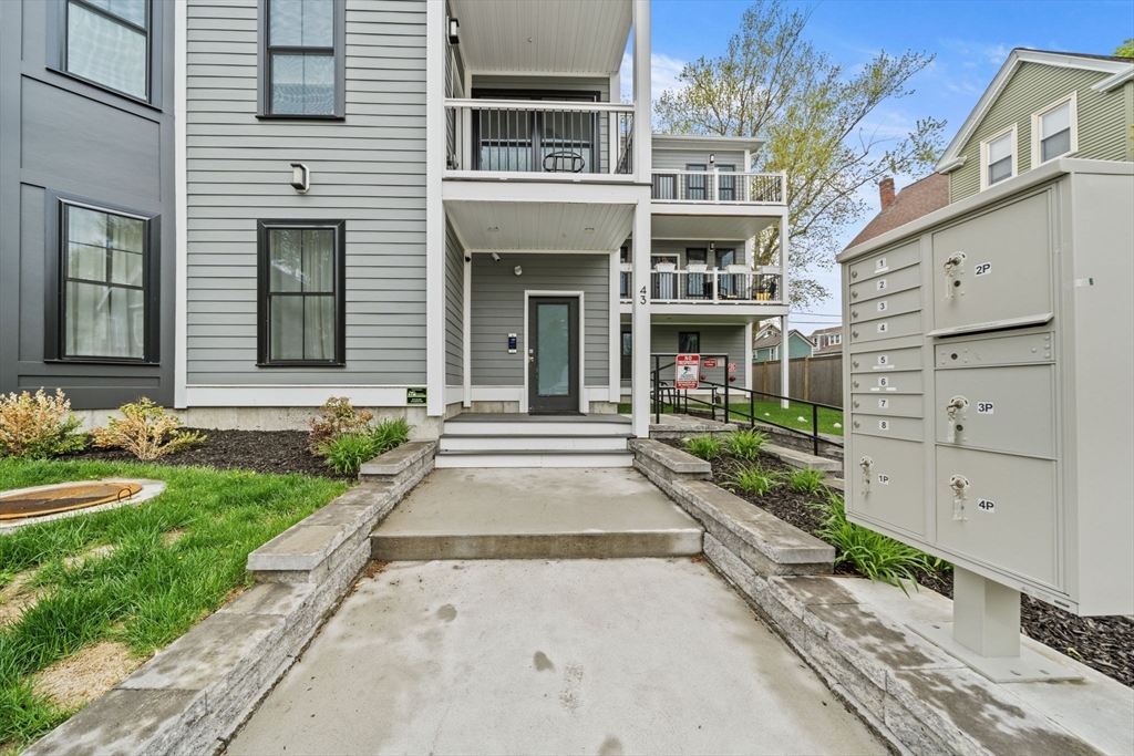 43 Withington St 3