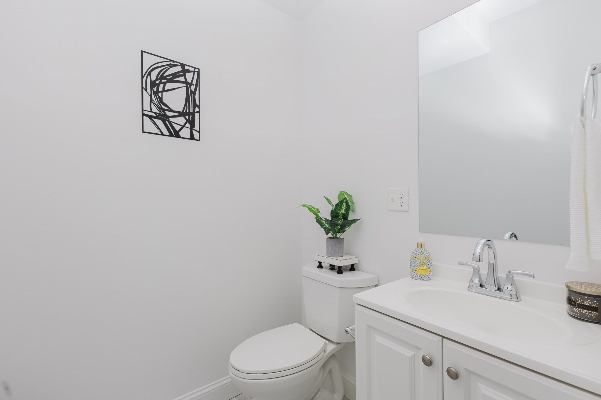 92-94 George St #202, Boston, MA, 92-94 George St #202, Boston, MA Photo #19