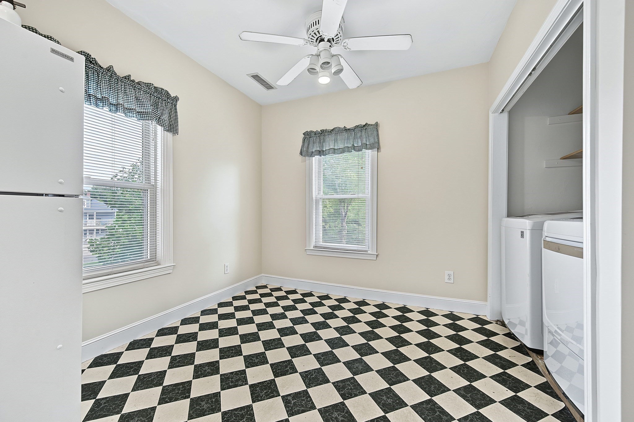 22 Goodwin St, Bridgewater, MA, 22 Goodwin St, Bridgewater, MA Photo #20