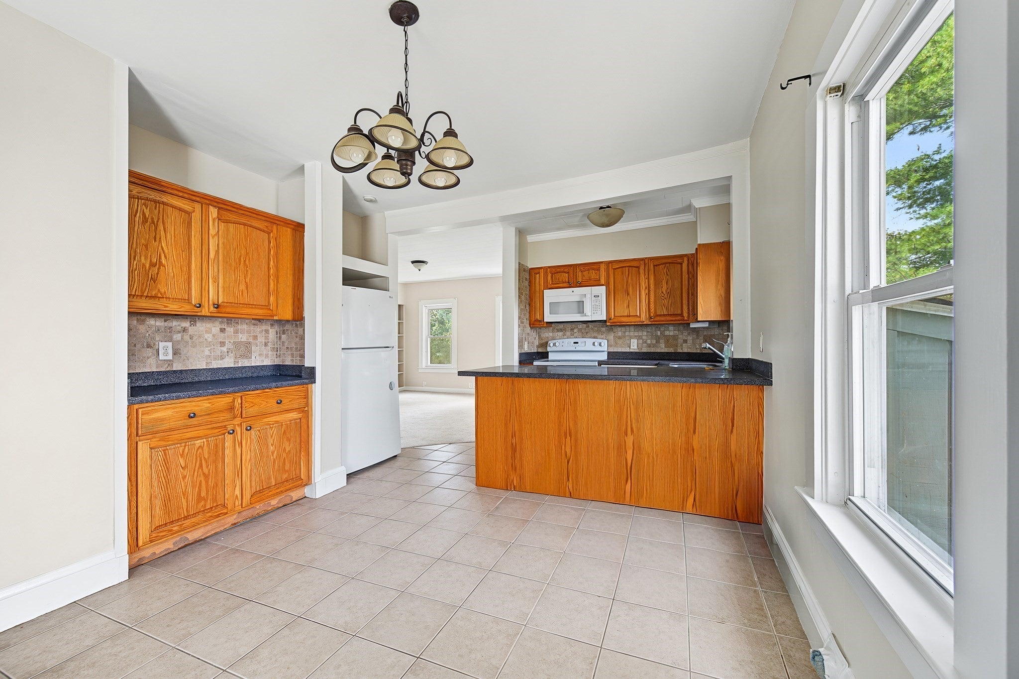 22 Goodwin St, Bridgewater, MA, 22 Goodwin St, Bridgewater, MA Photo #6