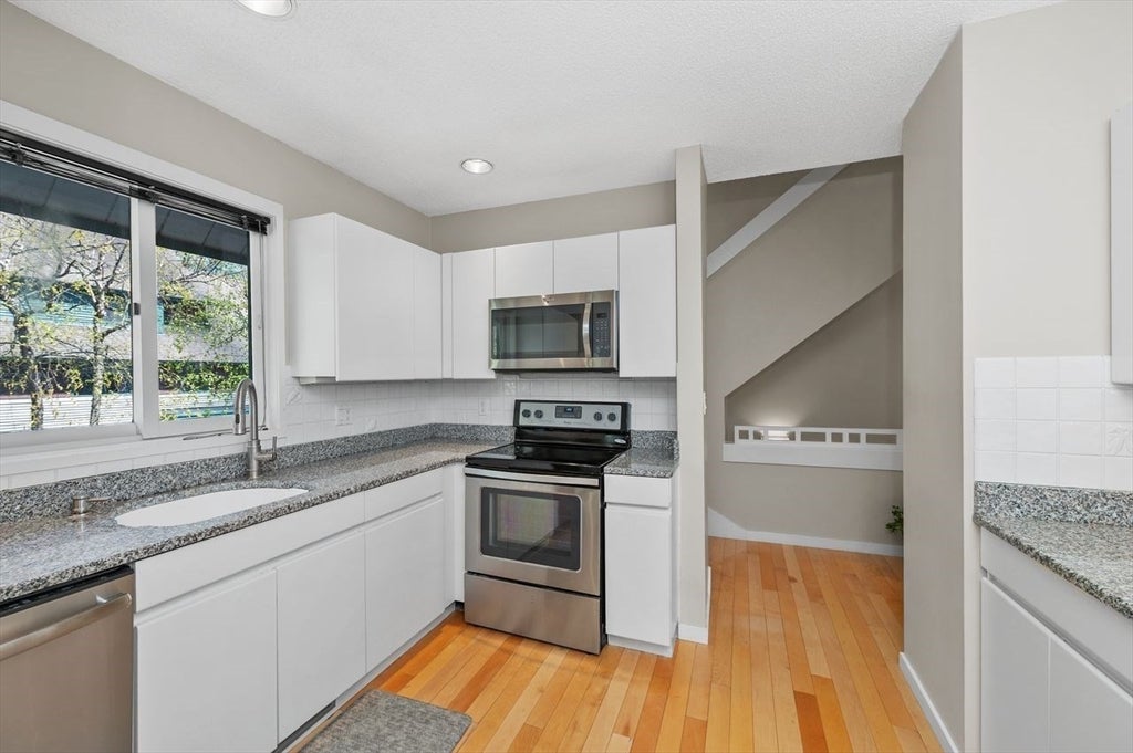 1175 Chestnut Street #12, Newton, MA Photo #18