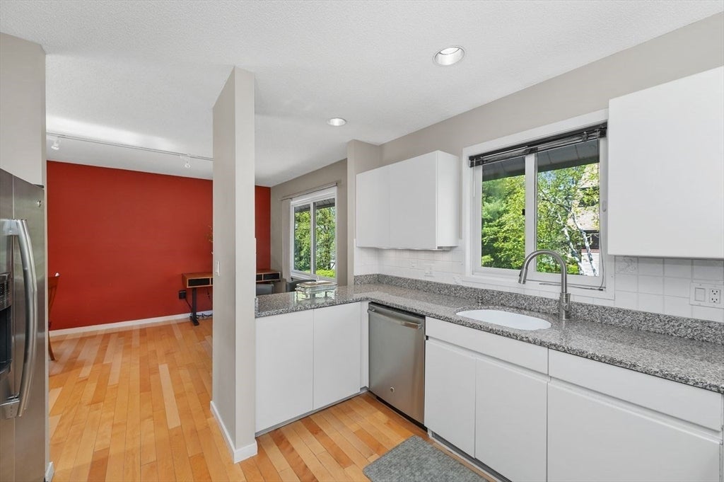 1175 Chestnut Street #12, Newton, MA Photo #20