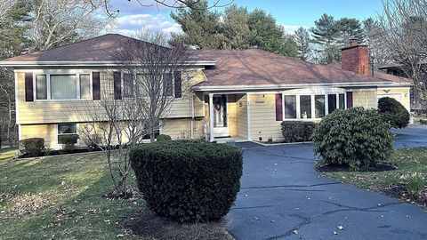 93 Highland Avenue Dartmouth MA 02747