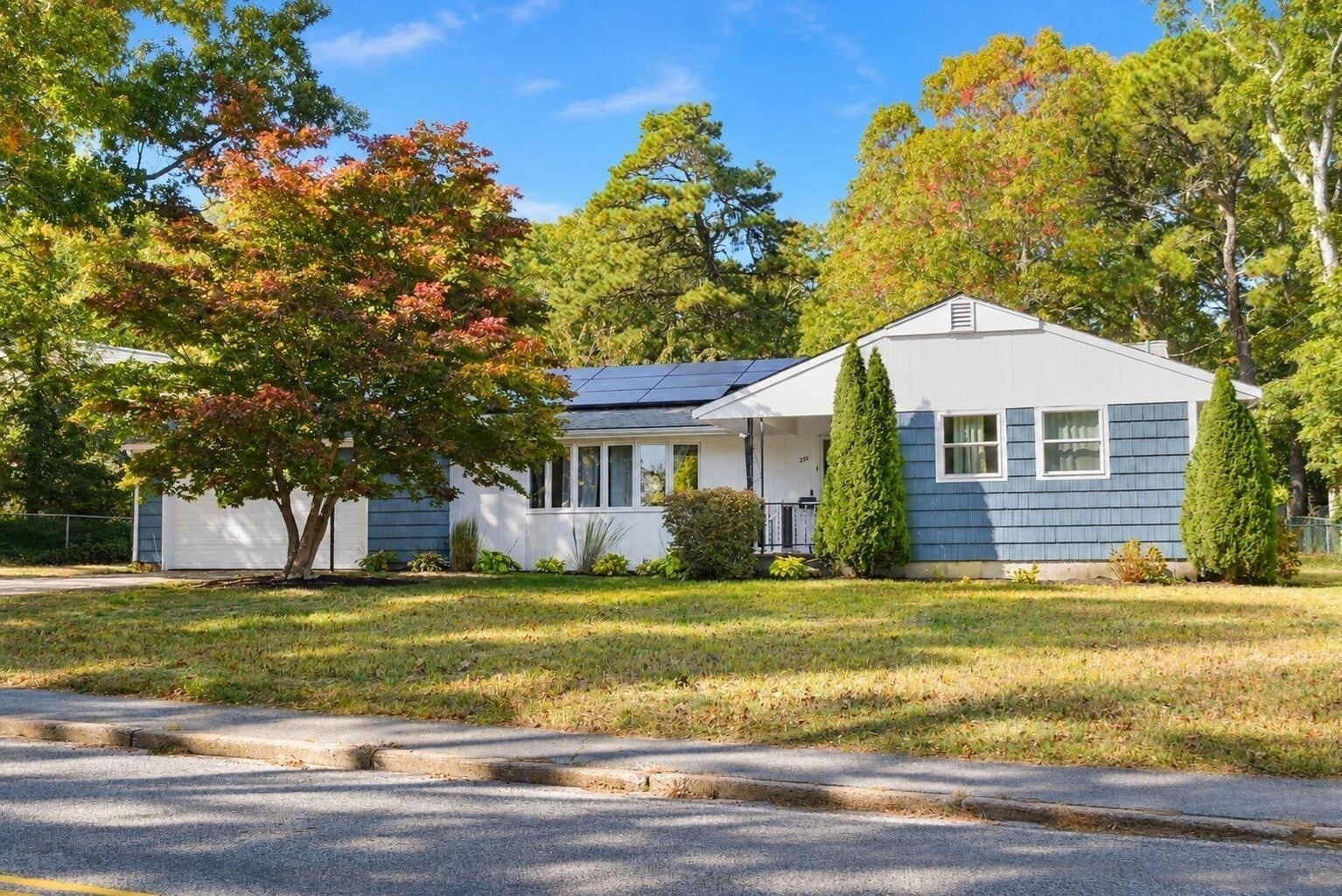 255 Long Pond Dr