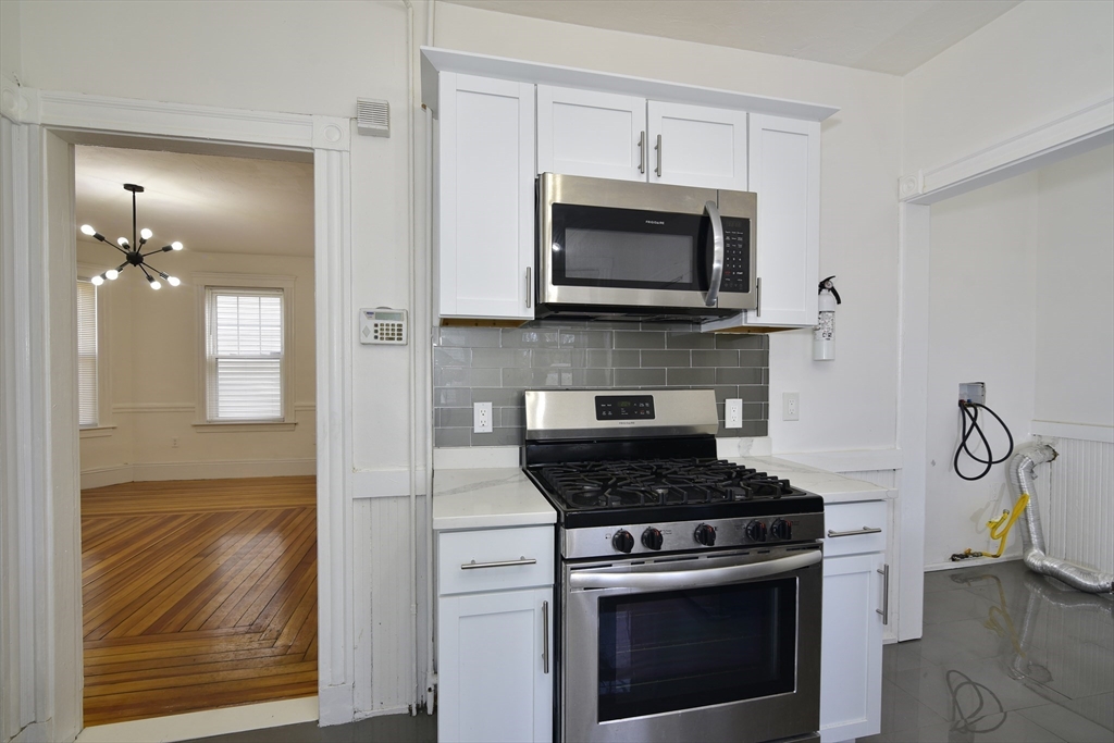 24 Rector Rd 2