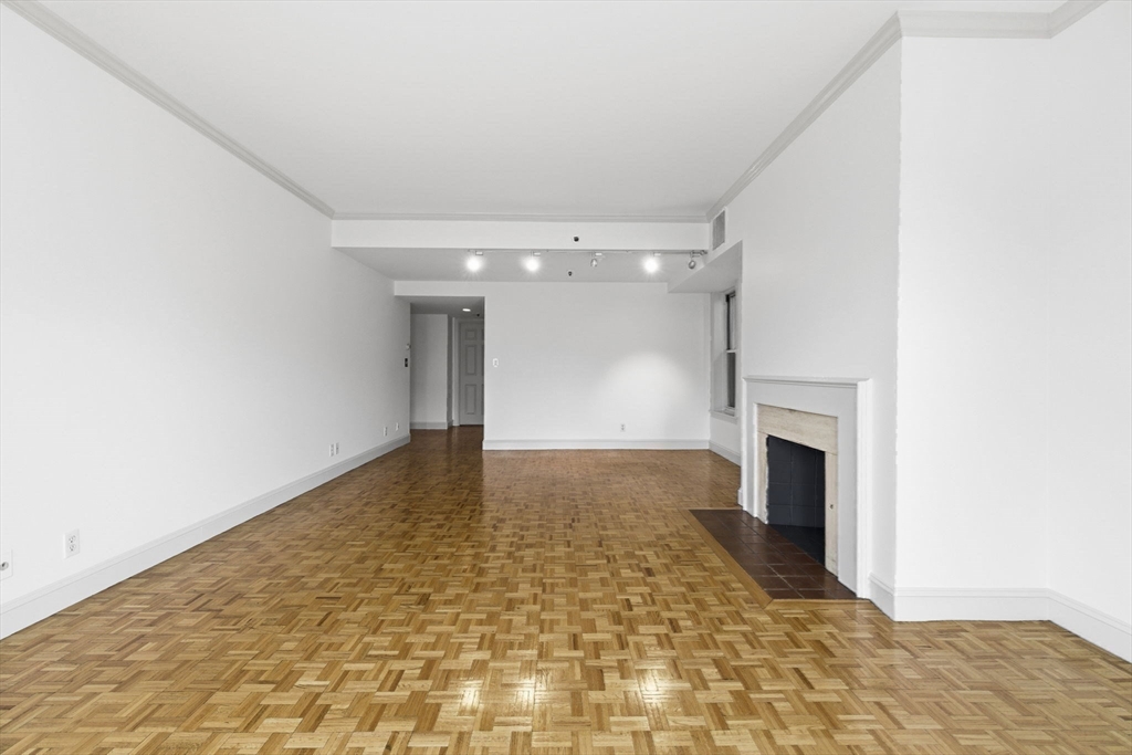 416 Commonwealth Ave #312, Boston, MA Photo #10