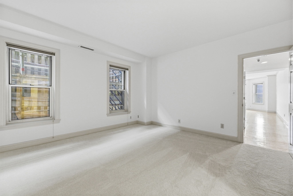 416 Commonwealth Ave #312, Boston, MA Photo #15