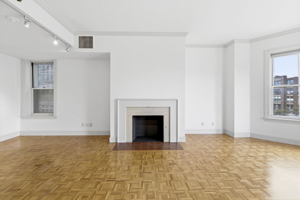 416 Commonwealth Ave #312, Boston, MA Photo #11